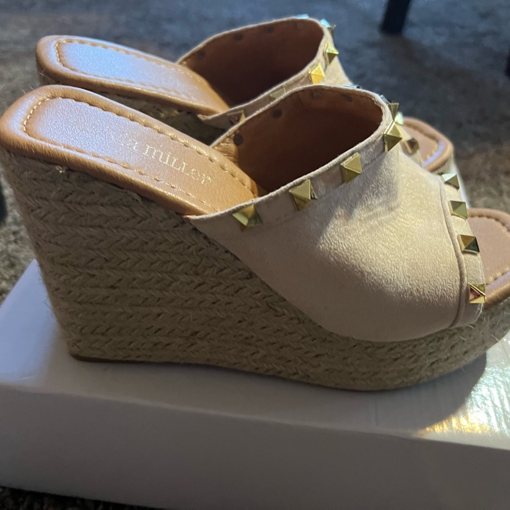 Wedge -
